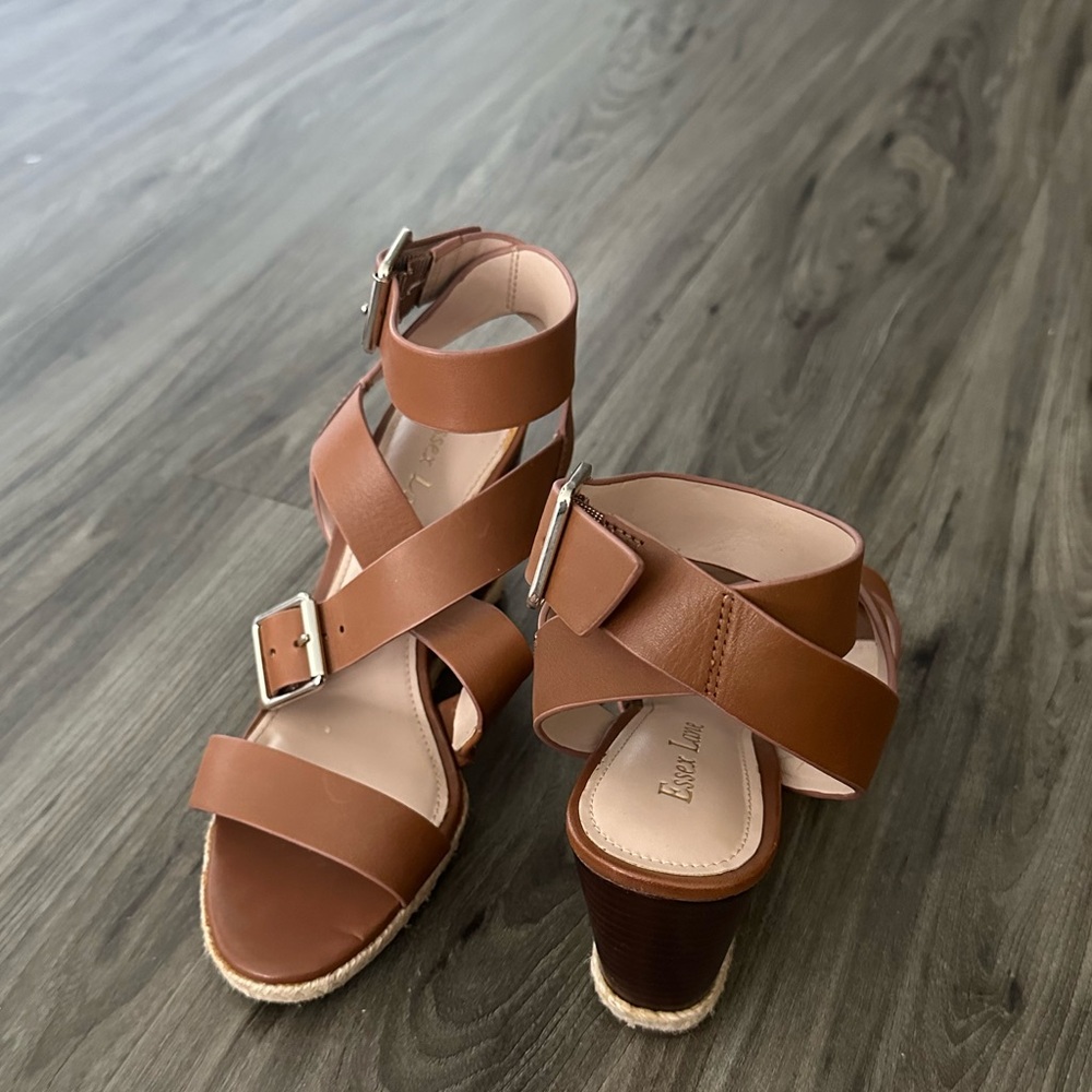 Essex Lane wedges